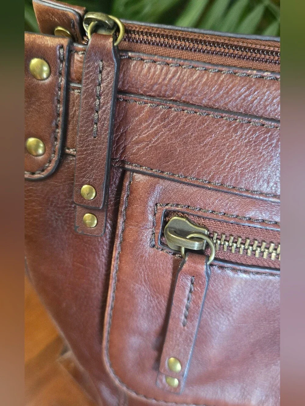 FOSSIL XL Leather Laptop Computer Satchel Tote Unisex Weekender Travel